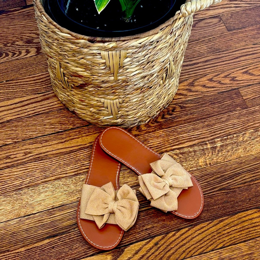 Tan Bow Slide Sandals